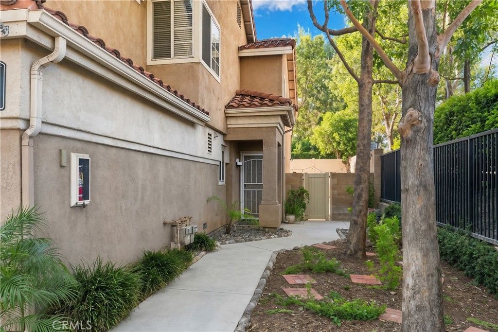 2030 Napoli Court 104, Corona, CA 92881 — photo 2