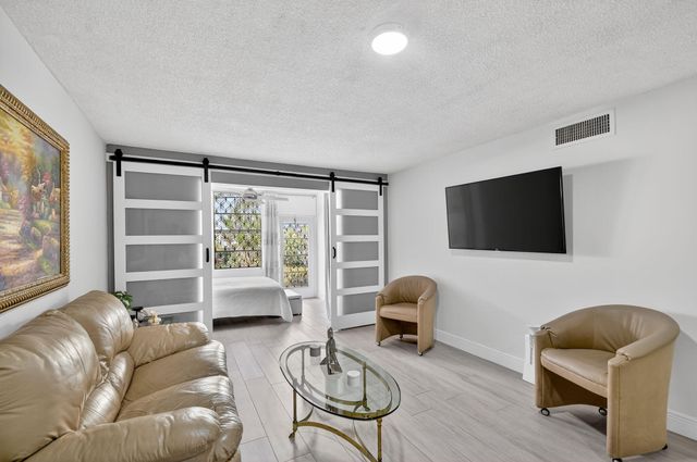 2615 NE 3rd Court 1060, Boynton Beach, FL 33435