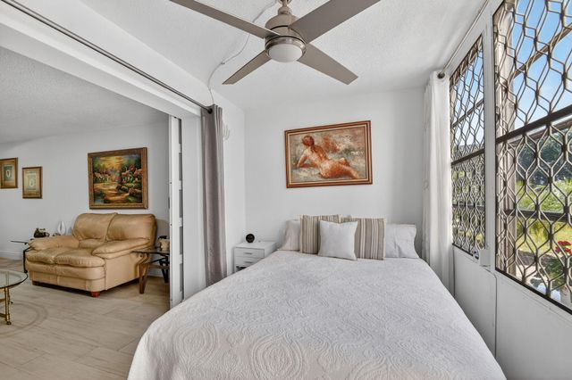 2615 NE 3rd Court 1060, Boynton Beach, FL 33435