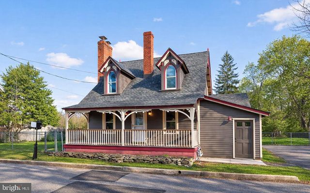 1 WILLOW ST, Lumberton, NJ 08048