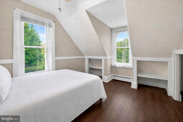 1 WILLOW ST, Lumberton, NJ 08048