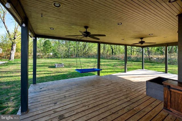 1 WILLOW ST, Lumberton, NJ 08048