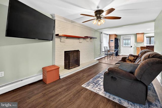 1 WILLOW ST, Lumberton, NJ 08048