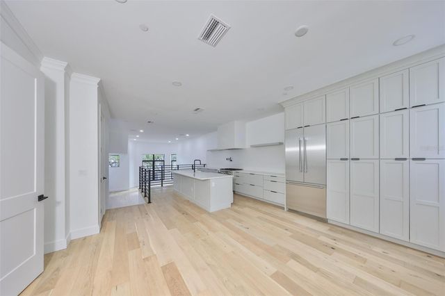1801 N MORGAN STREET 5, Tampa, FL 33602