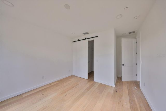 1801 N MORGAN STREET 5, Tampa, FL 33602