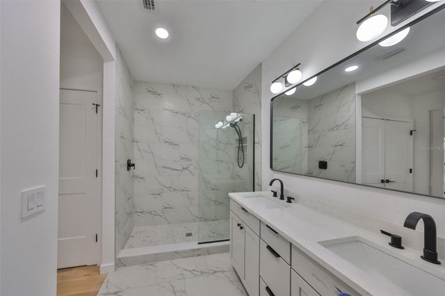 1801 N MORGAN STREET 5, Tampa, FL 33602