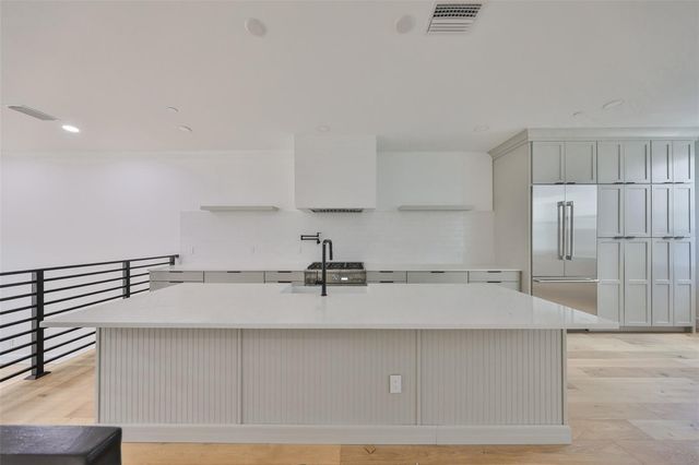 1801 N MORGAN STREET 5, Tampa, FL 33602