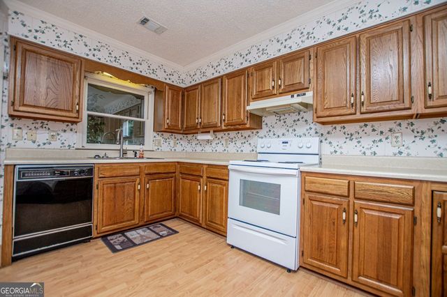 6208 Douglas Manor Court, Douglasville, GA 30134