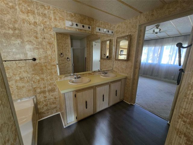 1991 SE 170TH AVENUE ROAD, Silver Springs, FL 34488