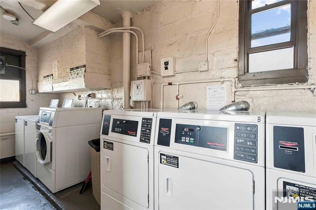 410 Fairview Avenue 4J, Fort Lee, NJ 07024