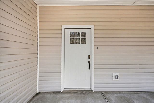 152 Quail Hollow Circle, Westminster, SC 29693