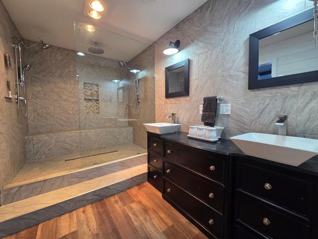 811 1st Avenue E, Ada, MN 56510