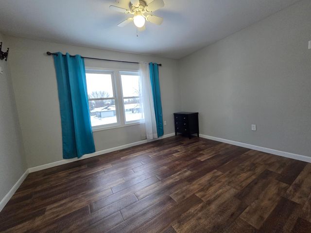 811 1st Avenue E, Ada, MN 56510