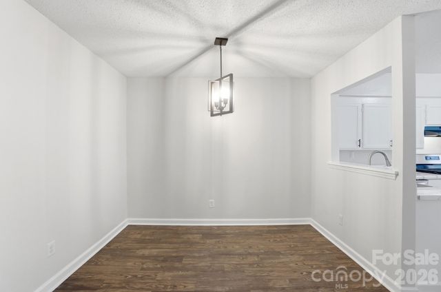 6043 Green Forest Drive, Charlotte, NC 28212