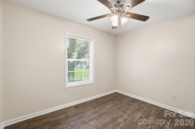 6043 Green Forest Drive, Charlotte, NC 28212