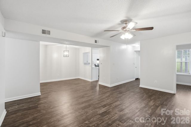 6043 Green Forest Drive, Charlotte, NC 28212