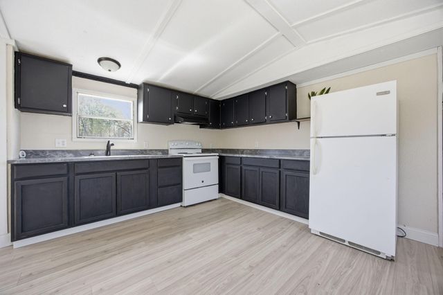 404 Ore Mines Road, Owingsville, KY 40360