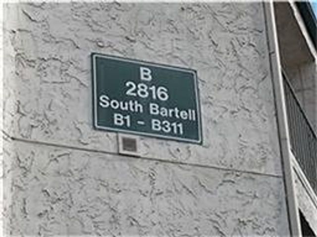 2816 S Bartell Drive 22, Houston, TX 77054