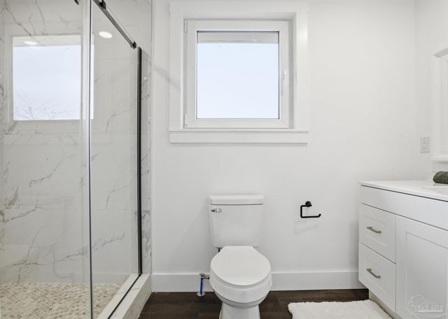 4732 Pine Ln, Pace, FL 32571