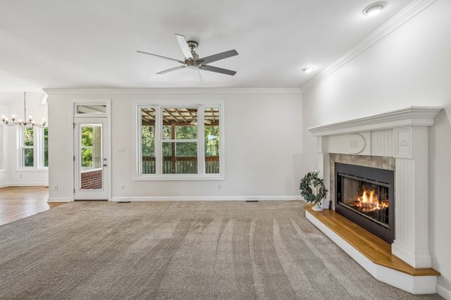 1404 Brook Dr, Columbia, TN 38401