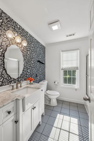 1404 Brook Dr, Columbia, TN 38401
