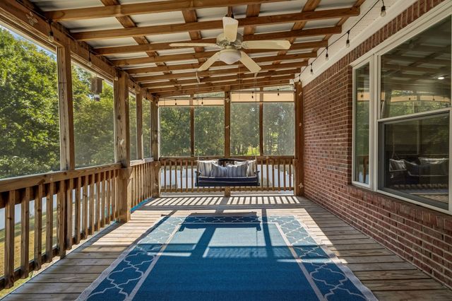 1404 Brook Dr, Columbia, TN 38401