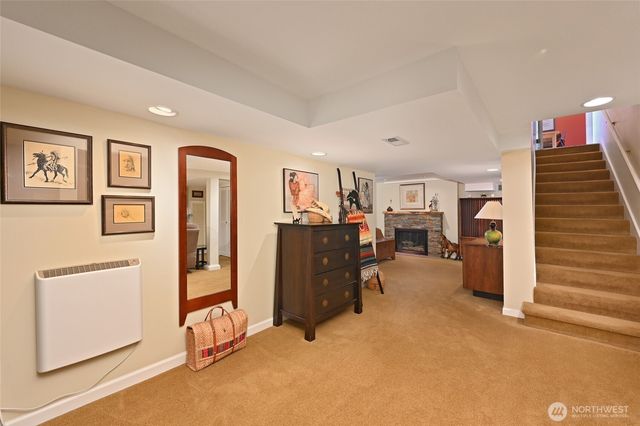 4061 W Ruffner Street, Seattle, WA 98199
