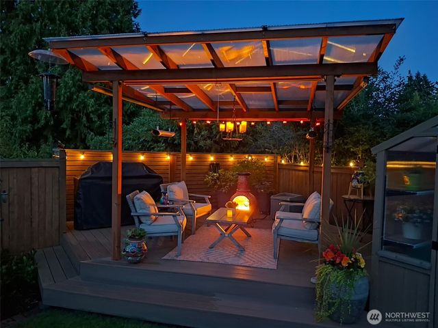 4061 W Ruffner Street, Seattle, WA 98199