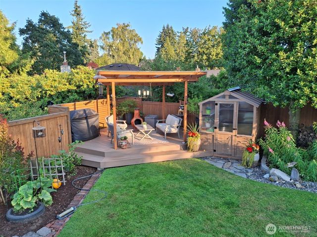 4061 W Ruffner Street, Seattle, WA 98199