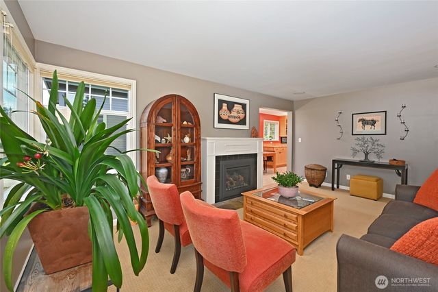 4061 W Ruffner Street, Seattle, WA 98199