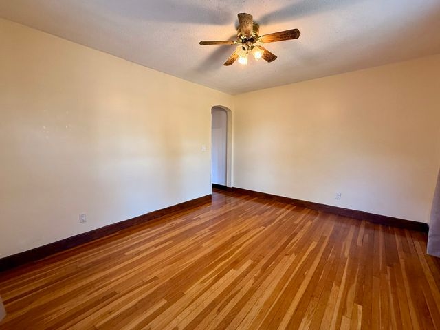 68 Linden St 34, Everett, MA 02149