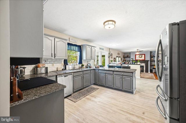 426 APPIAN WAY, Martinsburg, WV 25403