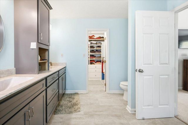 426 APPIAN WAY, Martinsburg, WV 25403