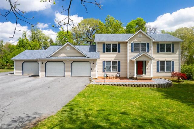 426 APPIAN WAY, Martinsburg, WV 25403