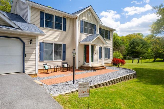 426 APPIAN WAY, Martinsburg, WV 25403