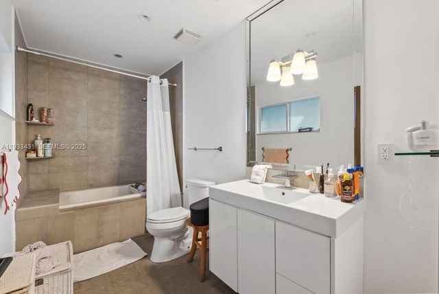 1230 96th St, Bay Harbor Islands, FL 33154