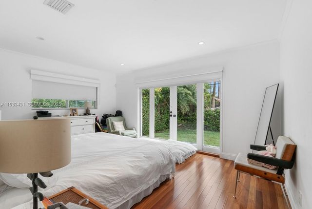 1230 96th St, Bay Harbor Islands, FL 33154