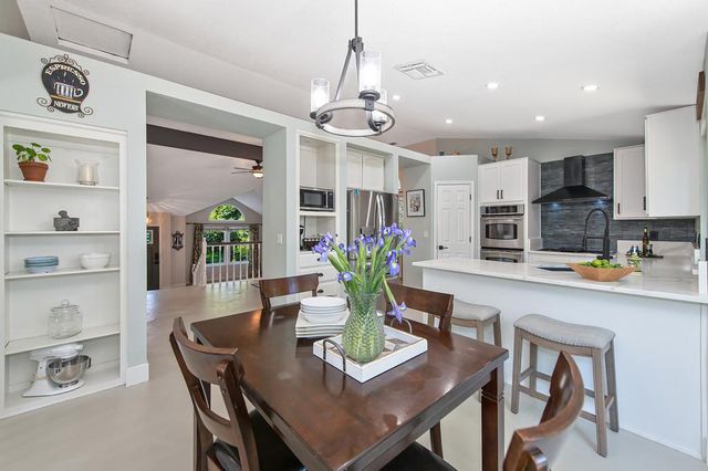 109 Crossing Way, Folsom, CA 95630