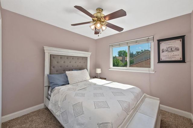 109 Crossing Way, Folsom, CA 95630
