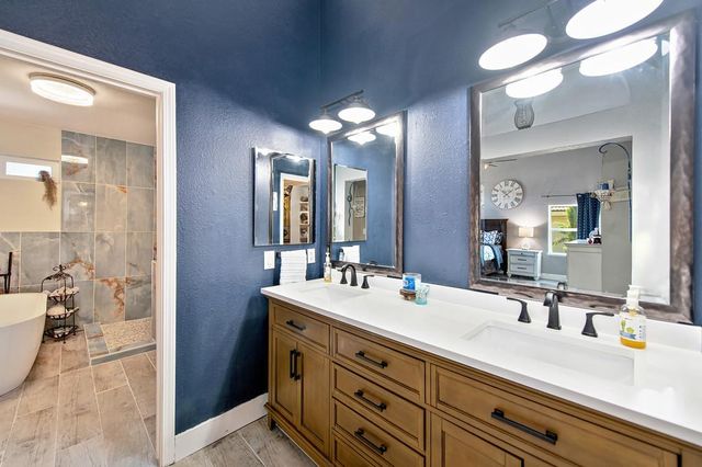109 Crossing Way, Folsom, CA 95630