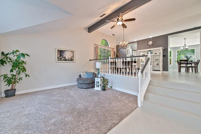 109 Crossing Way, Folsom, CA 95630