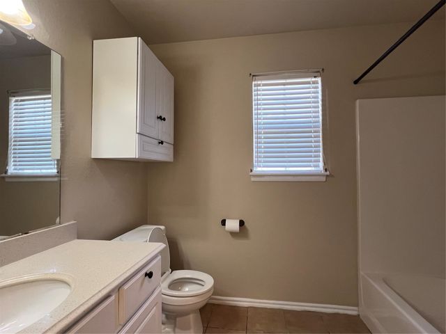 11704 S Gum Avenue, Jenks, OK 74037