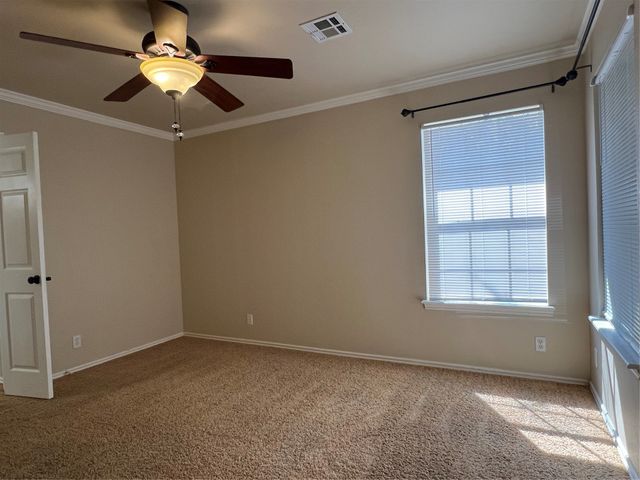11704 S Gum Avenue, Jenks, OK 74037