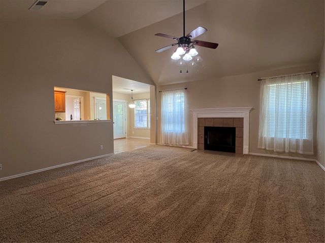 11704 S Gum Avenue, Jenks, OK 74037