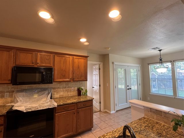 11704 S Gum Avenue, Jenks, OK 74037