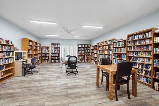 7620 NW 18th Street 308, Margate, FL 33063