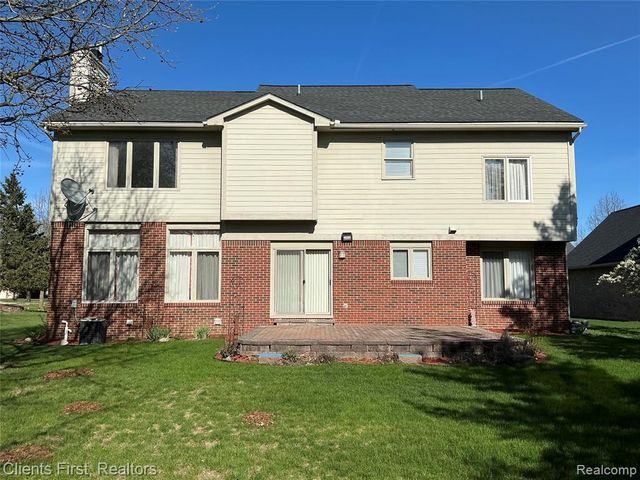 41074 Scarborough Lane, Novi, MI 48375