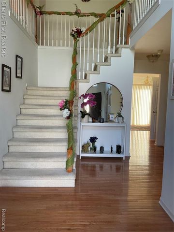 41074 Scarborough Lane, Novi, MI 48375