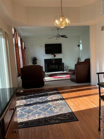 41074 Scarborough Lane, Novi, MI 48375
