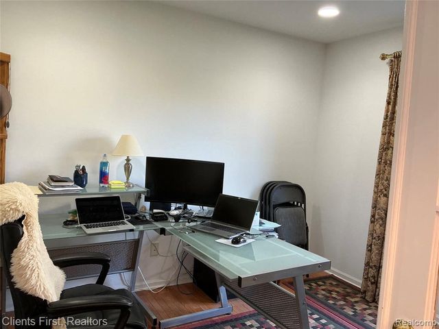 41074 Scarborough Lane, Novi, MI 48375